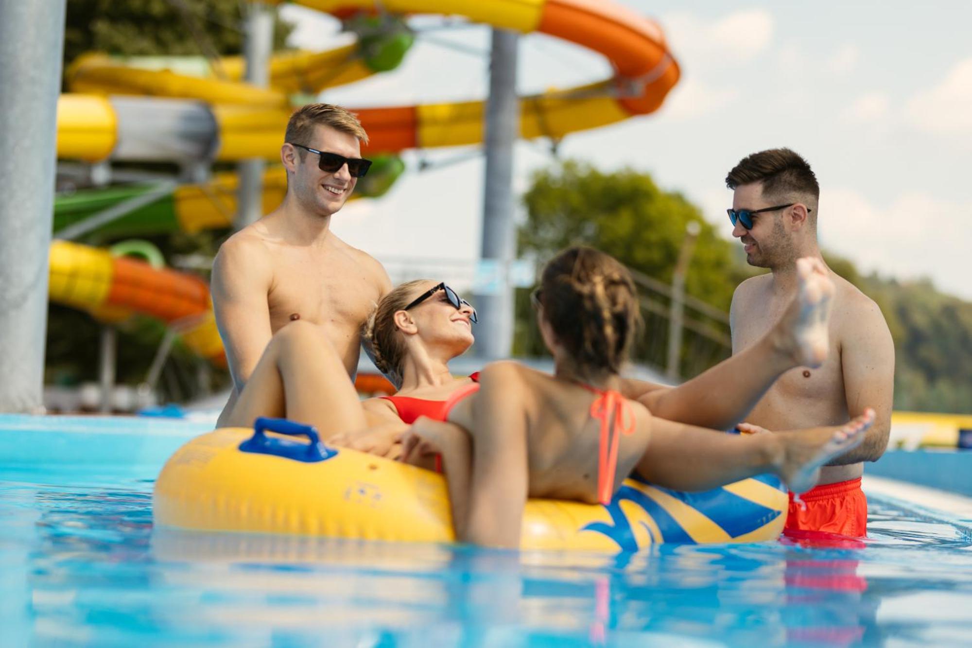 Glamping Tents In Tuhelj With Thermal Riviera Tickets Тухельске-Топлице Экстерьер фото